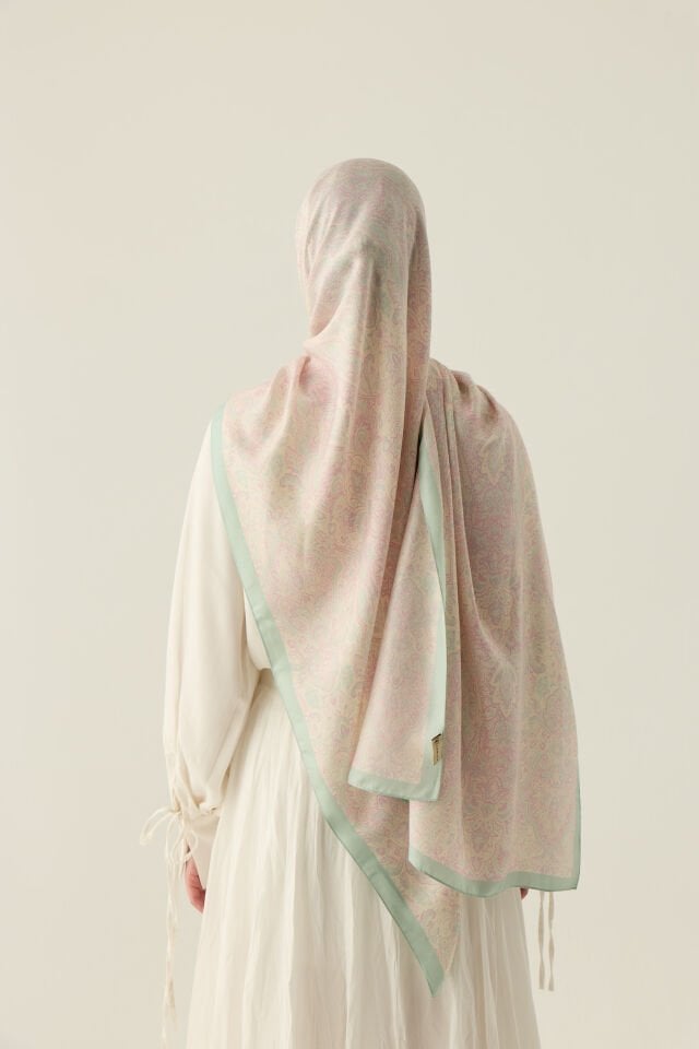 Pearly Mist